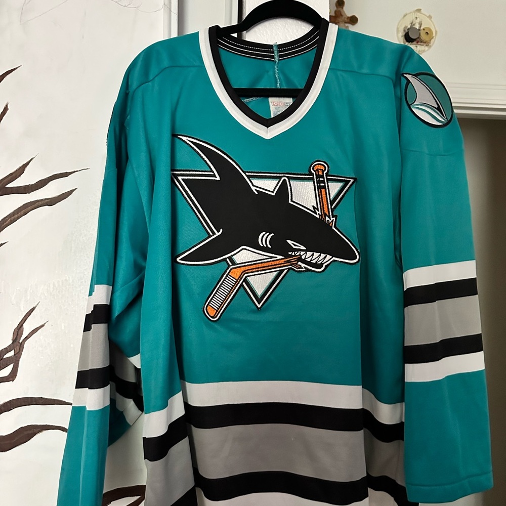 Vintage Signed NHL San Jose Sharks Hockey Jersey